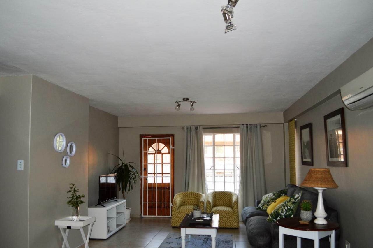 Apartamento Town View Pietermaritzburg Exterior foto